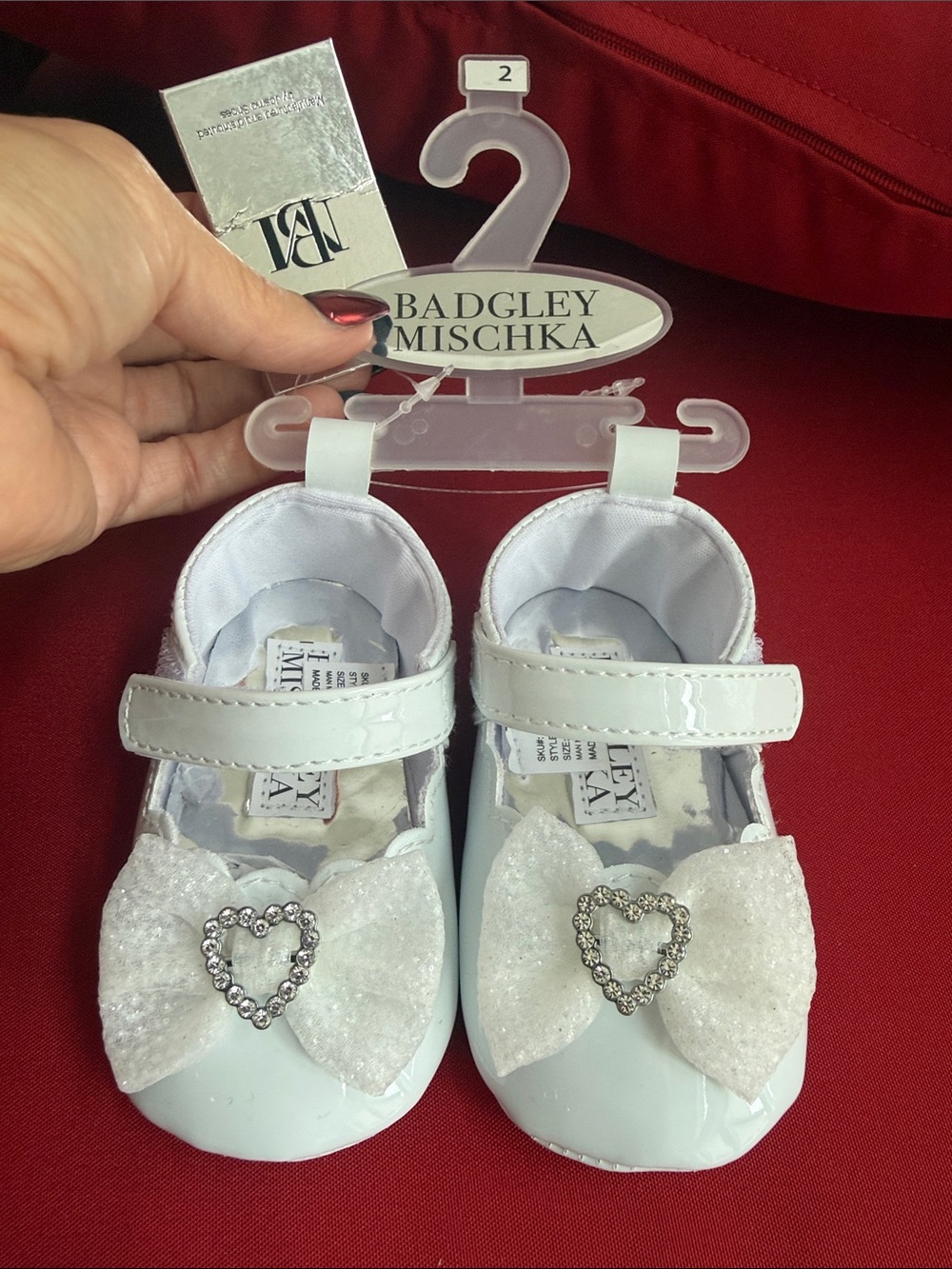 Badgley Mischka White Patent Baby Girl Bow Rhinestone Heart Accent Shoes